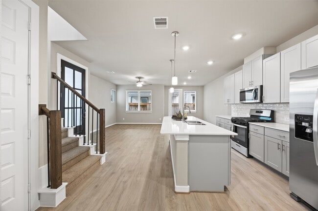 Photo - 4115 Glowing Hearth Dr