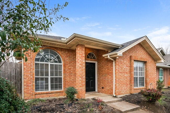 709 Greenridge Dr