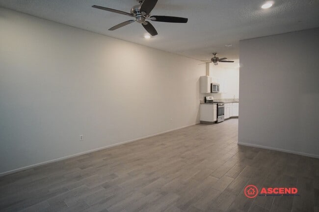 Photo - Apartment in Central Bakersfield!