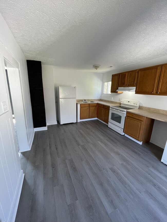 Photo - Hamilton Duplex