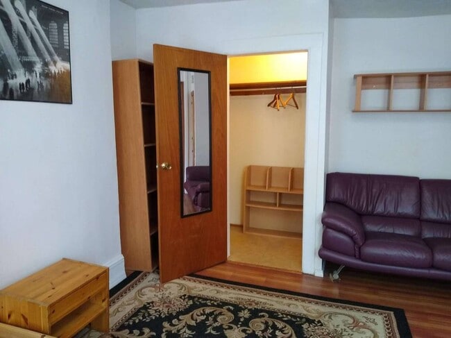 Photo - 122 India St