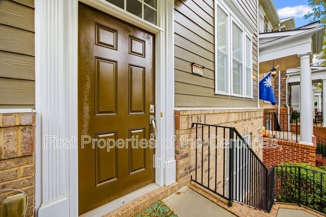 Photo - 1120 Drayton Ct