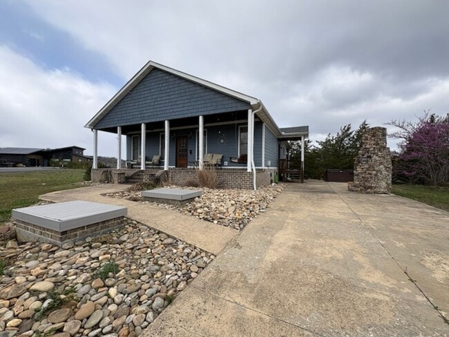 Photo - 1150 Sanctuary Shrs Wy