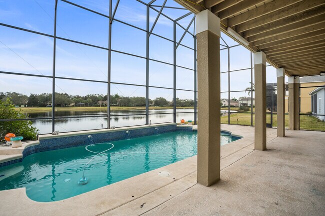 Photo - 9727 Mountain Lake Dr