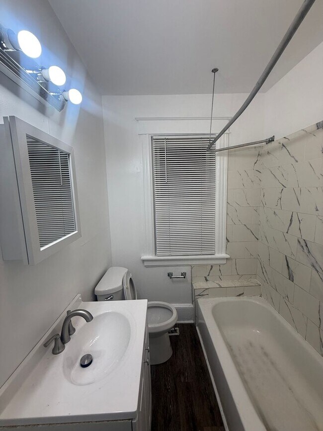 Photo - 137 Washington St Unidad Apt 2