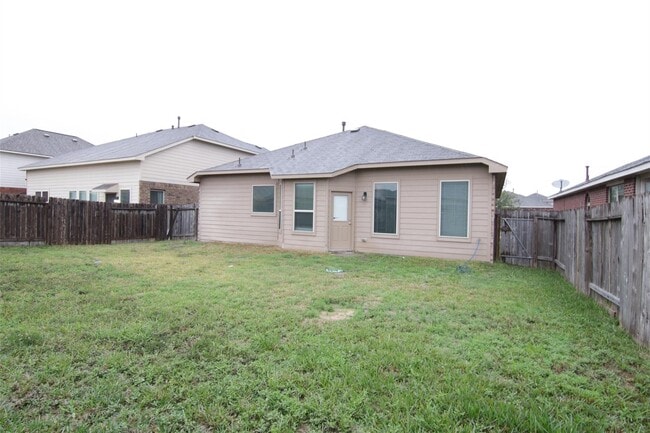 Photo - 20419 Newcastle Ridge Ln