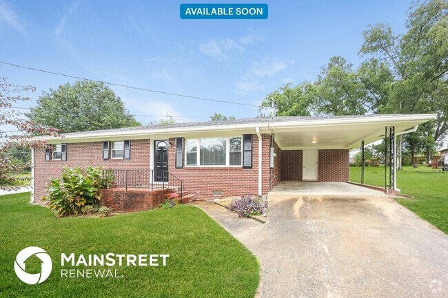Building Photo - 600 Emerald Dr Rental