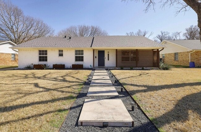 Photo - 10282 Vinemont St