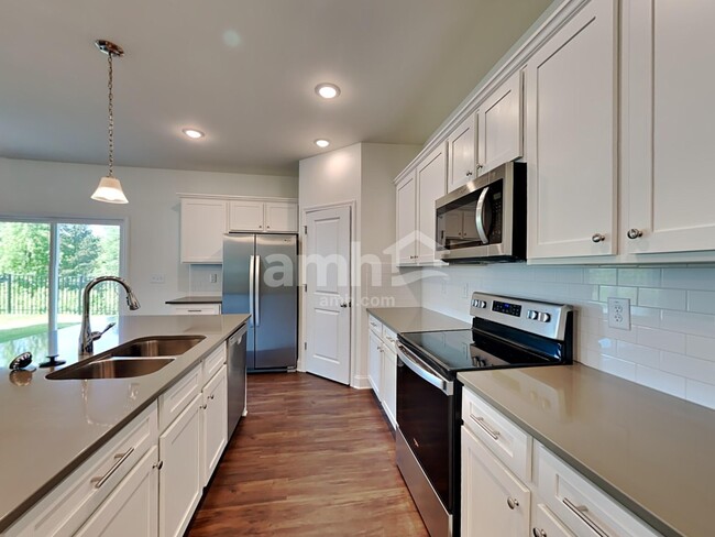 Photo - 608 Alcovy Walk Dr