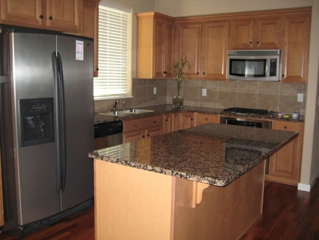 Photo - 6417 NE Southbrook Ct