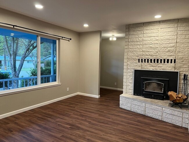 Photo - Conveniently located just moments from dow...