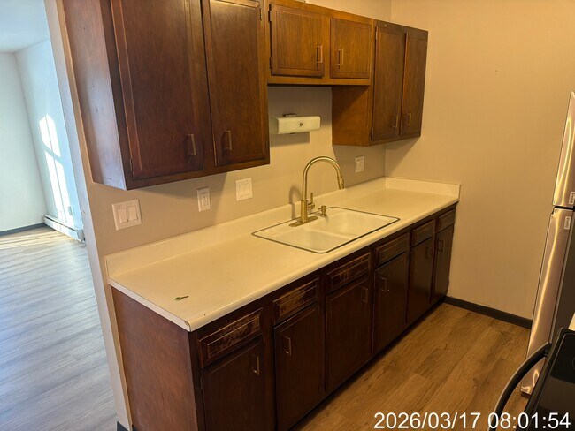 Photo - N115W17103 Armada Dr