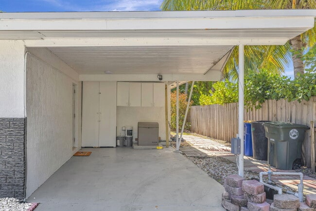 Photo - 1911 Cypress Ave