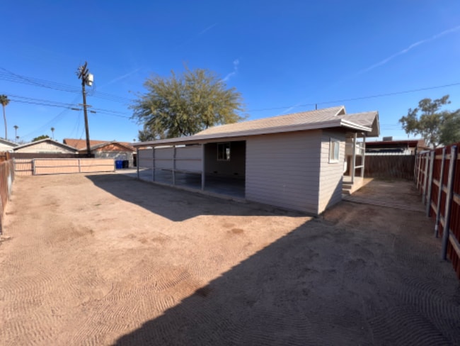 Photo - 562 Fern Ave