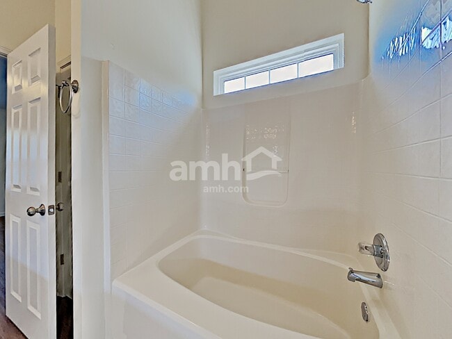 Photo - 78 Red Maple Way