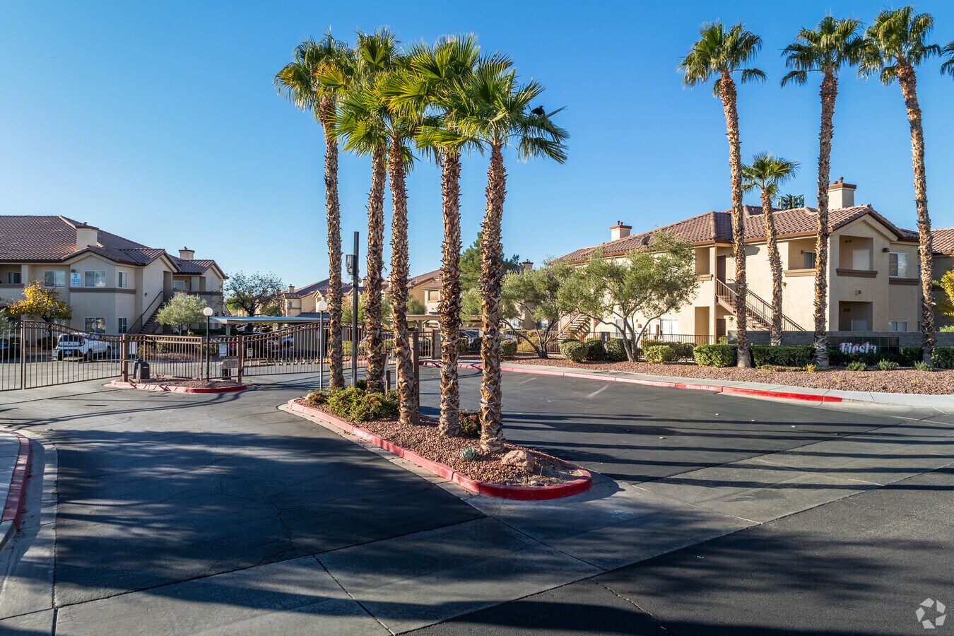 Entrada a la propiedad - Fiesta