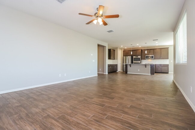 Photo - 21051 W Almeria Rd