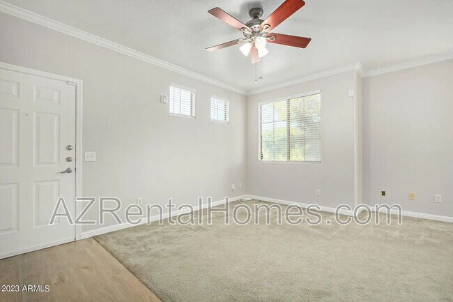 Photo - 1941 S Pierpont Unit #2126