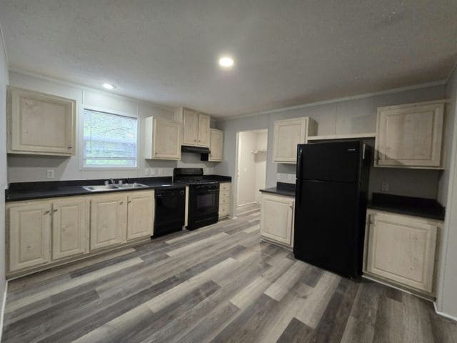 Photo - 605 MacBeth Cir