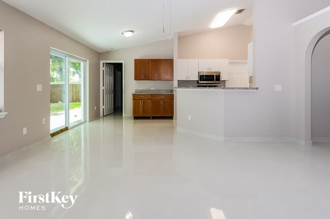 Photo - 1973 SW Bellevue Ave