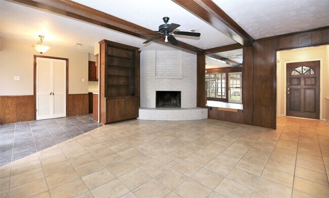 Photo - 11918 Kirkway Dr