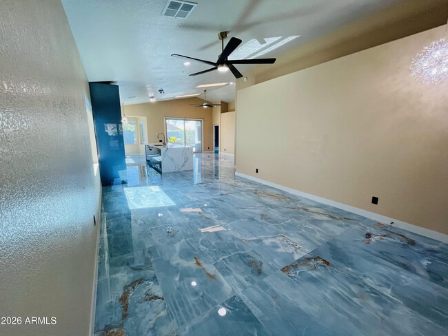 Photo - 8709 E Gail Rd