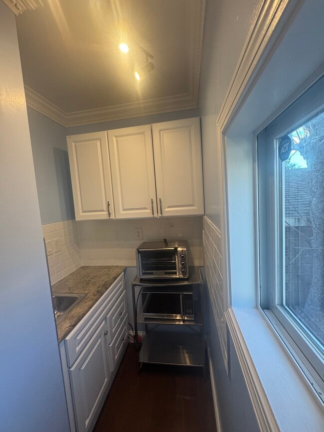 Photo - 95 Bynner St Unit studio