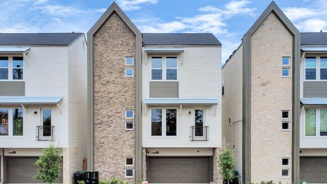 Building Photo - 785 Mansfield St Rental