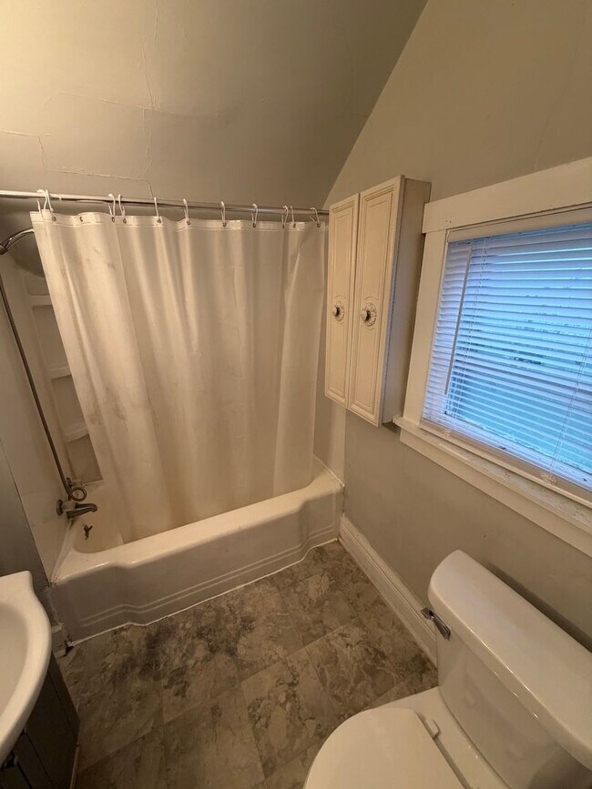Photo - 714 1/2 S 5th Street Unit 714 1/2