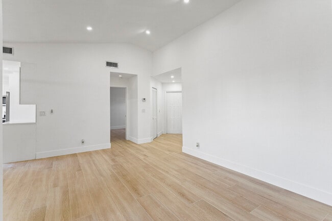 Photo - 6225 NW 171st St