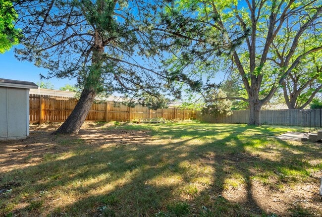 Photo - 2108 Applewood Rd Unit 2108 Applewood Rd