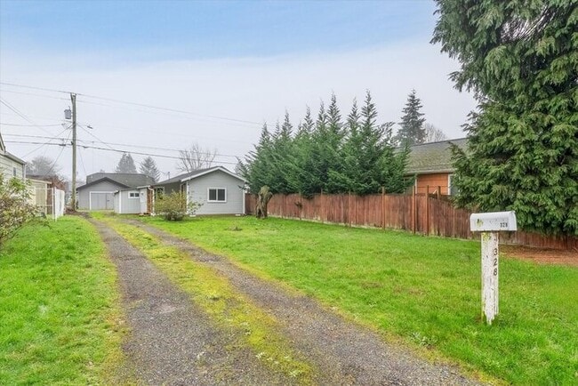 Photo - TWO BEDROOM WITH DEN/OFFICE IN THE HIGHLANDS