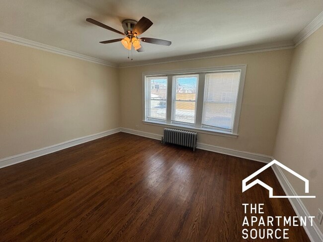 Photo - 2510 N LeClaire Ave