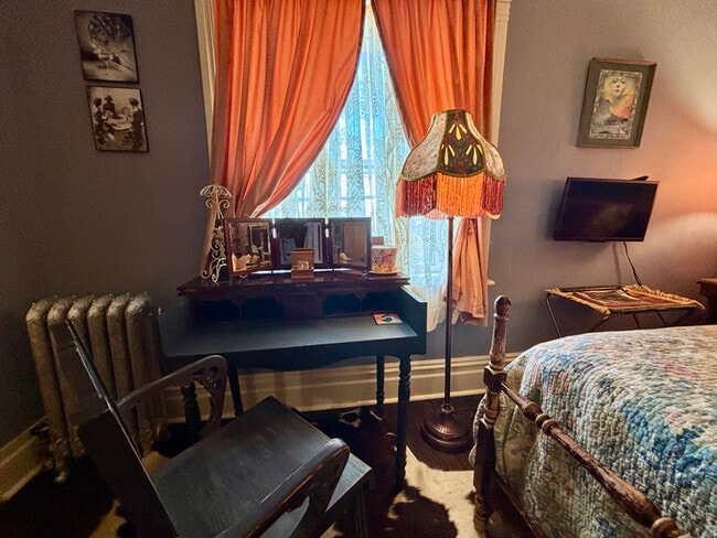 Photo - 425 S Washington St