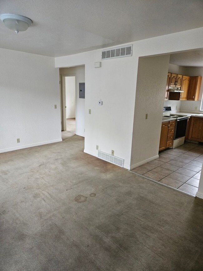 Photo - Contract Sale, 2 bedroom apartment, North Orem Unit 315