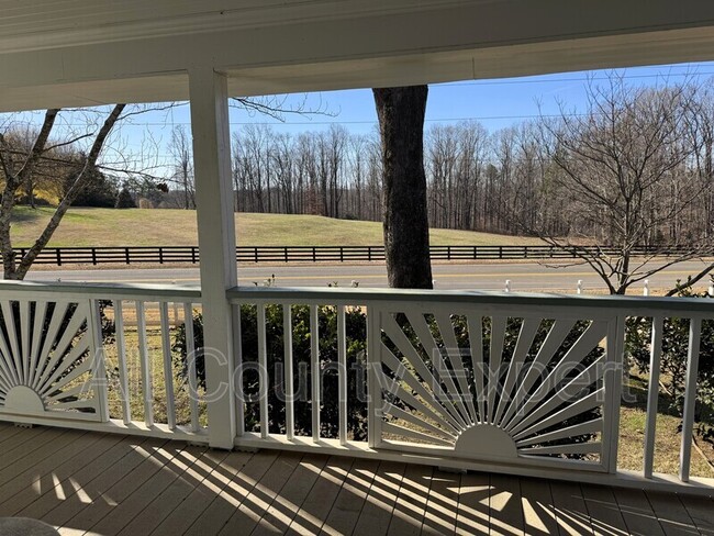 Photo - 5485 Union Church Rd