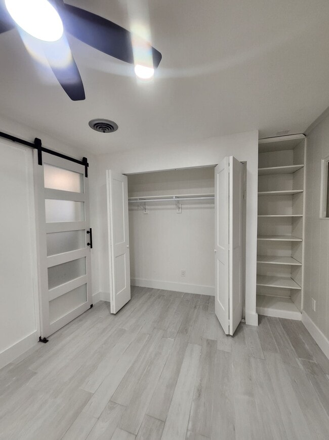 Photo - 537 S Clayton Ave