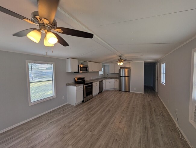 Photo - 2Bedroom /1.5 Bath Mobile in Mims Nicely Updated