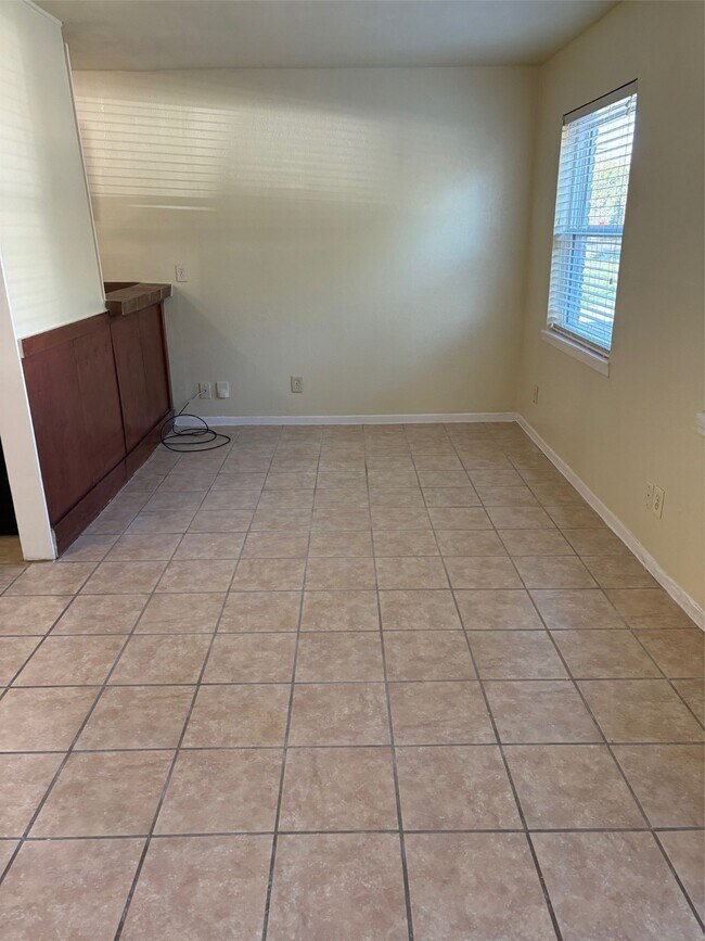 Photo - 3502 Campbell St Unidad 4