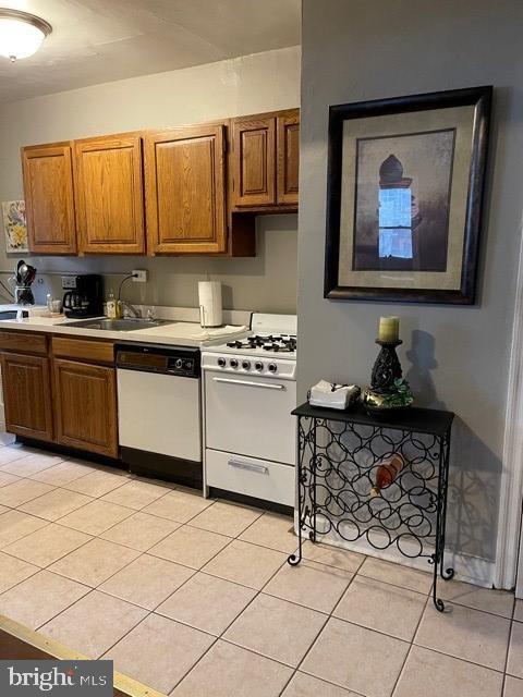Photo - 2031 Locust St Apartment Unit 304
