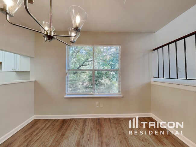 Photo - 2755 Wildflower Ln SW