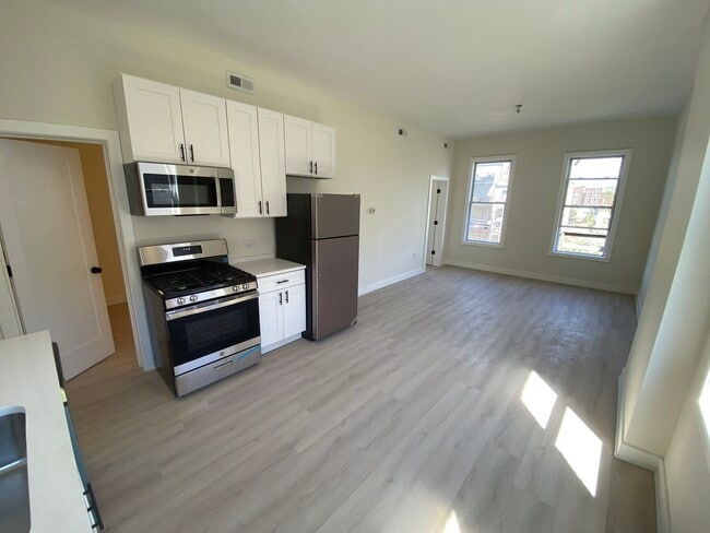 Photo - 1322 W Ohio St