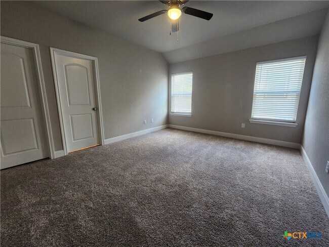 Photo - 2010 Rueben Rd Townhome