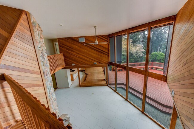 Photo - Dock, Space & Views