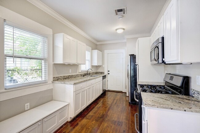 Photo - 1236 W Gray St