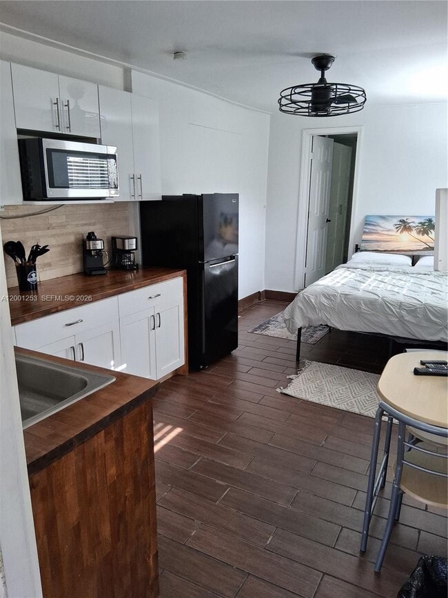 Photo - 1000 SW 3rd Ave Unit b