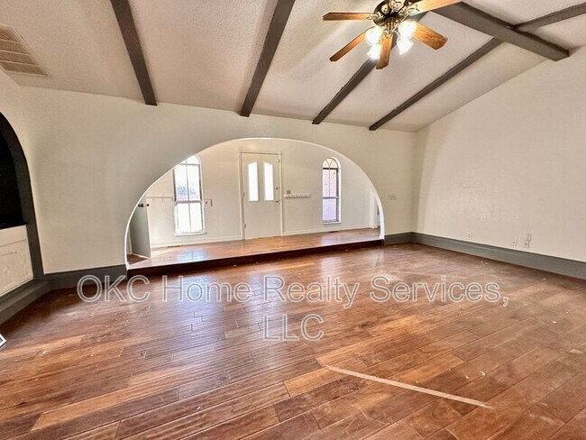 Photo - 9817 Grimsbey Ct