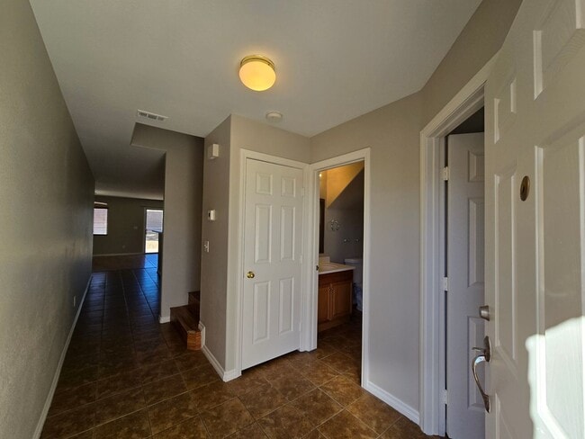 Photo - A Fabulous 4 Bedroom Home in N.Las Vegas 1 Bedroom Downstairs.