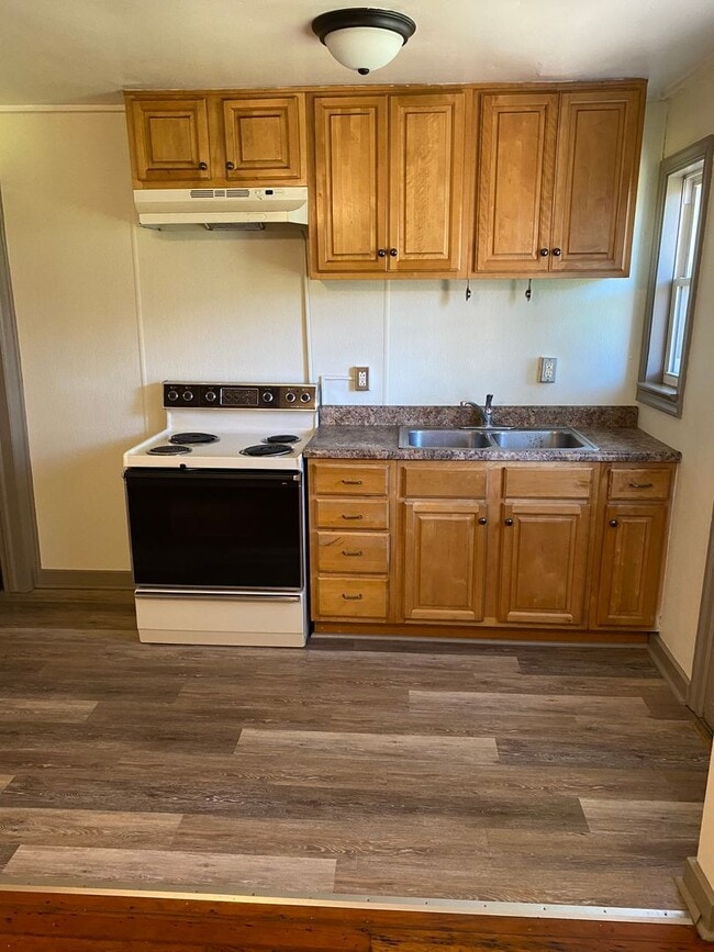 Photo - IDEALLY SITUATED ROWHOME AVAILABLE IN LANCASTER CITY