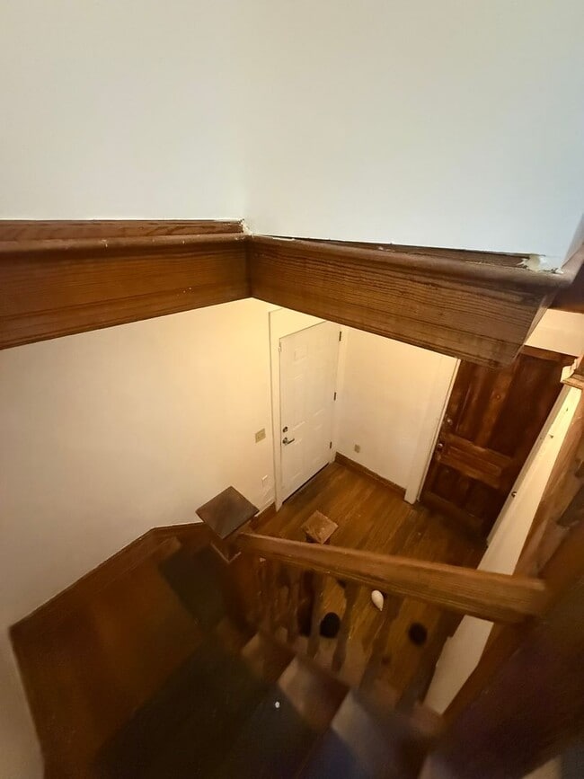 701 Washtenaw Ave Unit 2
